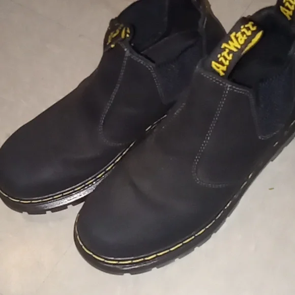 Boots - Picture 2 of 2